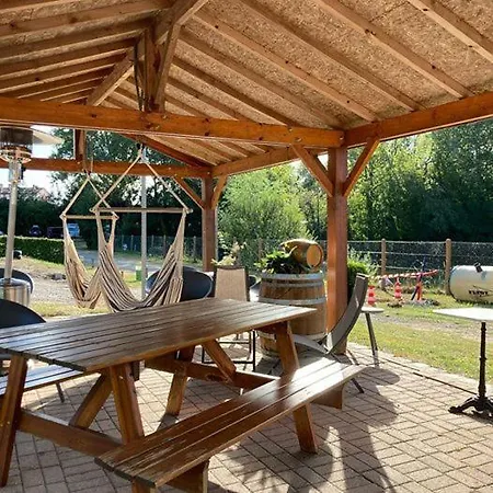 Campsite Camping Le Brochet *