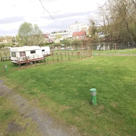 Campsite Camping Le Brochet *