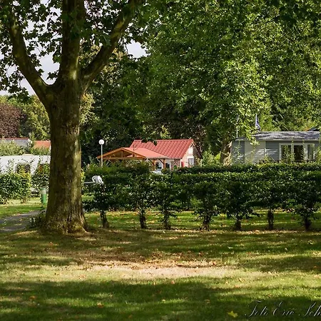 Camping Le Brochet Campsite Peronne (Somme)